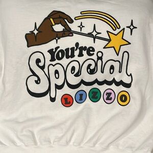 Lizzo sweatshirt size XXL